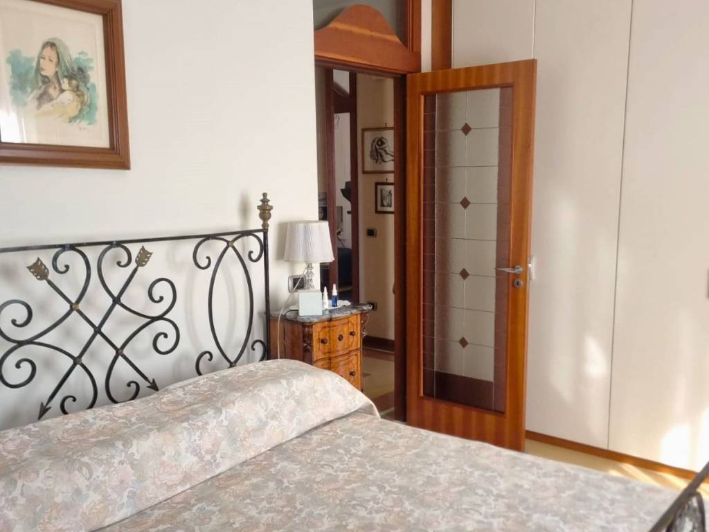 Appartamento a Salerno in Via Luigi Cacciatore - Foto 4