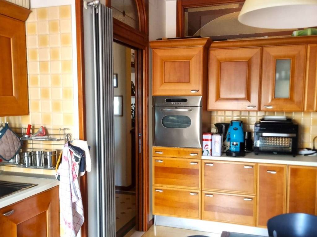 Appartamento a Salerno in Via Luigi Cacciatore - Foto 5