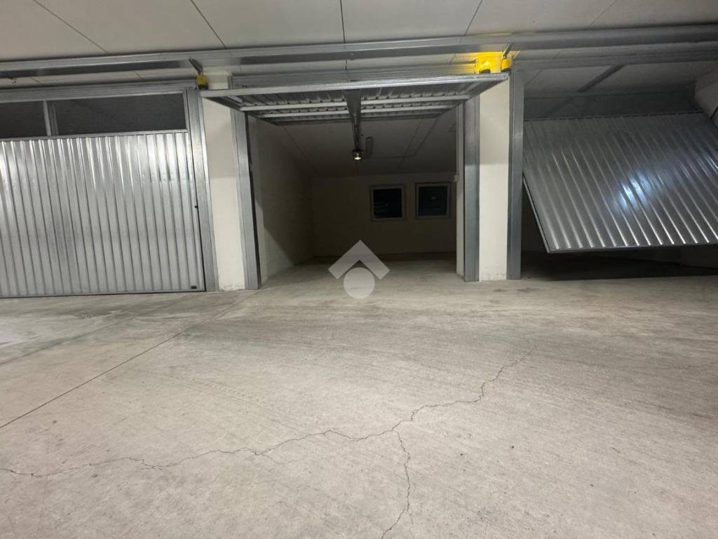 Box / garage a Rovereto in Piazza Follone - Foto 4