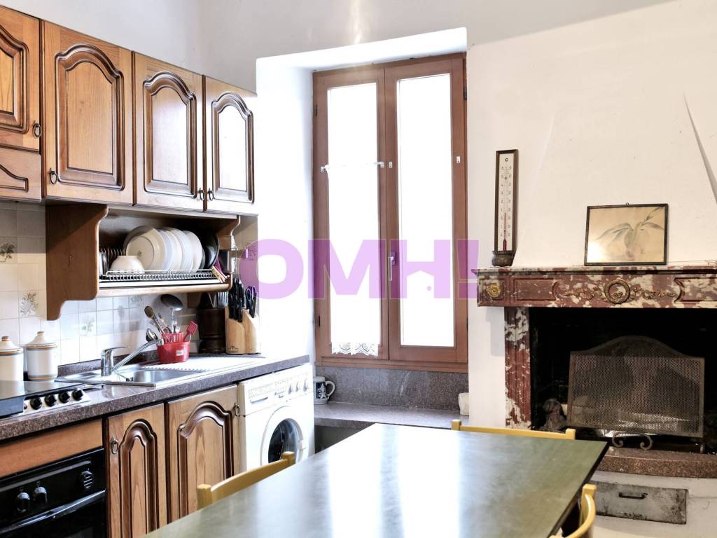 Appartamento a Castelveccana in Mazzini, 1 - Foto 2