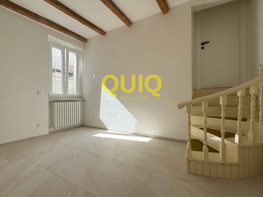 Appartamento a Valmadrera in Via Roma - Foto 4