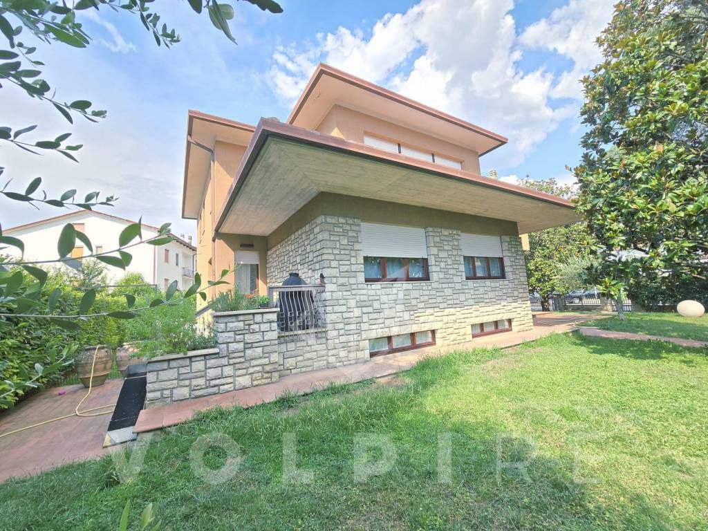 Villa a Assisi in Via Giovanni Becchetti, 70 - Foto 2
