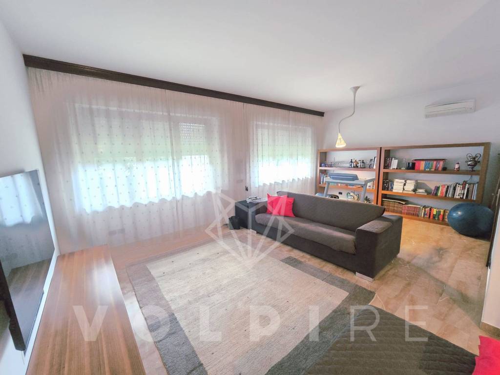 Villa a Assisi in Via Giovanni Becchetti, 70 - Foto 4