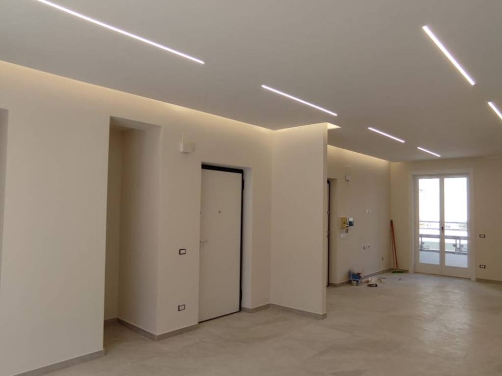 Appartamento a Caserta in Via Eleuterio Ruggiero, 107 - Foto 2