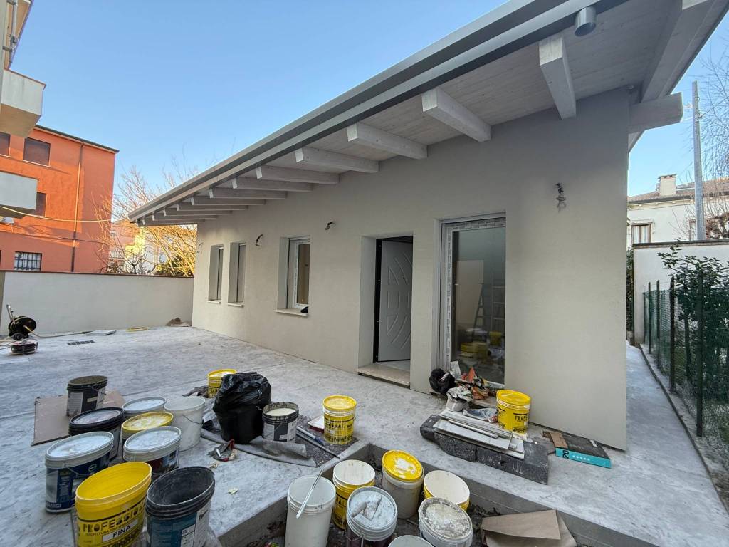 Villa a Rovigo in Corso del Popolo, 437 - Foto 2