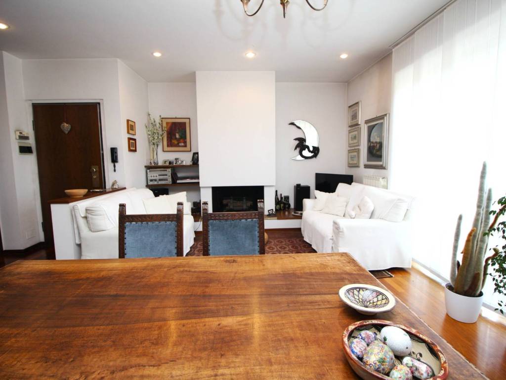 Appartamento a Gorla minore in Via Masaccio - Foto 4