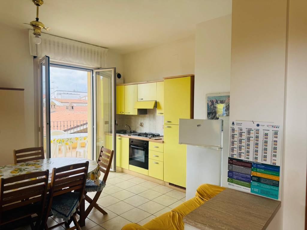 Appartamento a Tortoreto in Via DE AMICIS - Foto 3