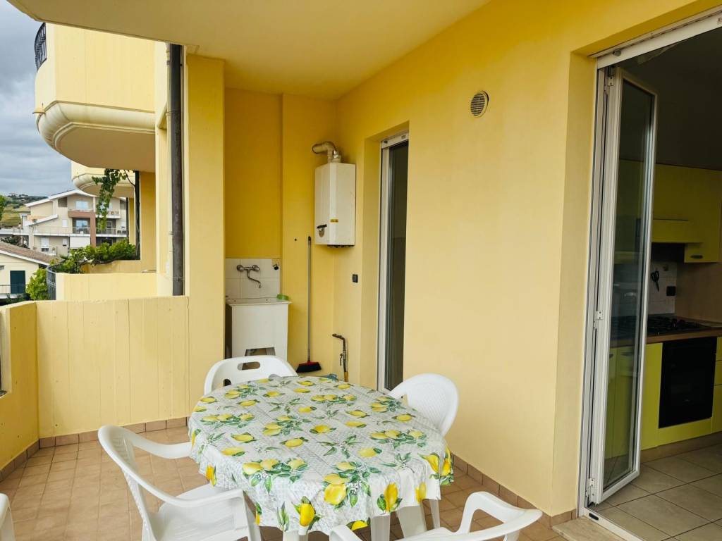 Appartamento a Tortoreto in Via DE AMICIS - Foto 4