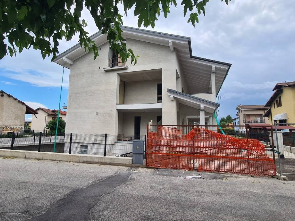 Appartamento a Tarantasca in Via Don Antonio Agnese - Foto 2