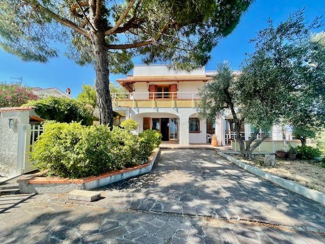 Villa a Imperia in Strada Civezza - Foto 2