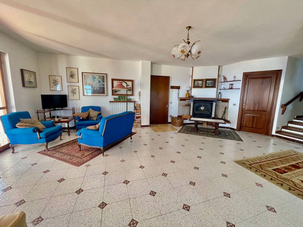 Villa a Imperia in Strada Civezza - Foto 4