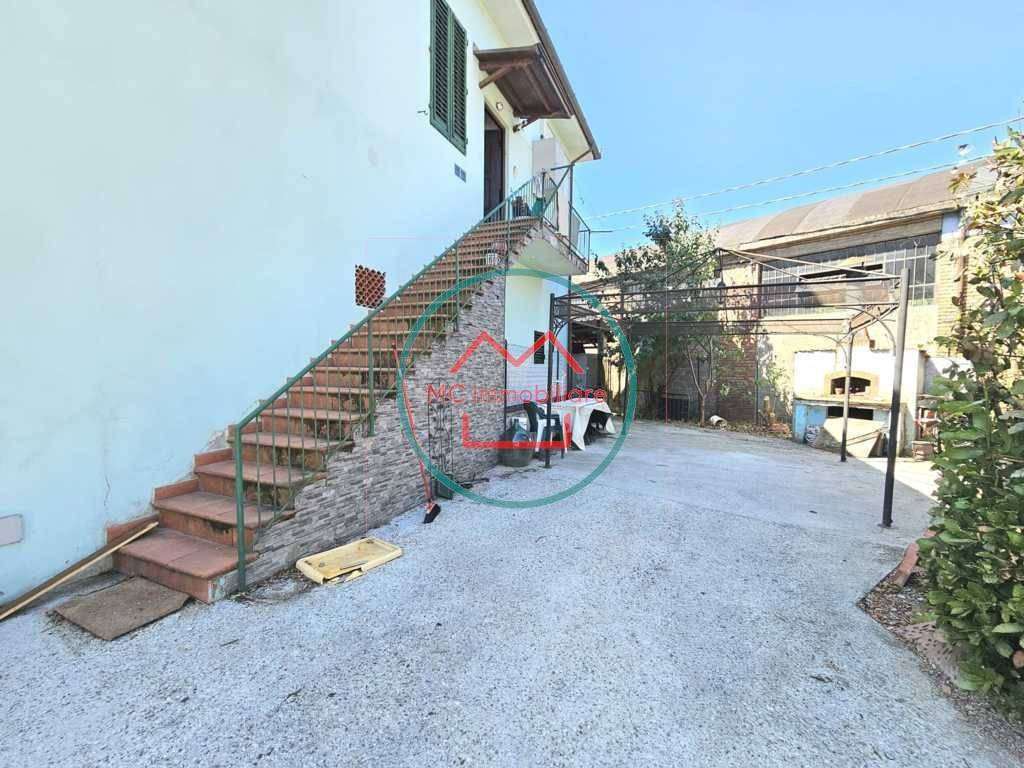 Villa a Buggiano in Via Pietro Linari - Foto 3