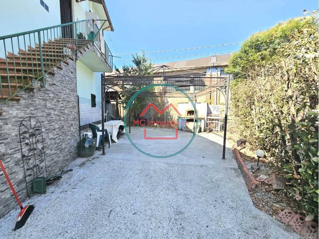 Villa a Buggiano in Via Pietro Linari - Foto 4