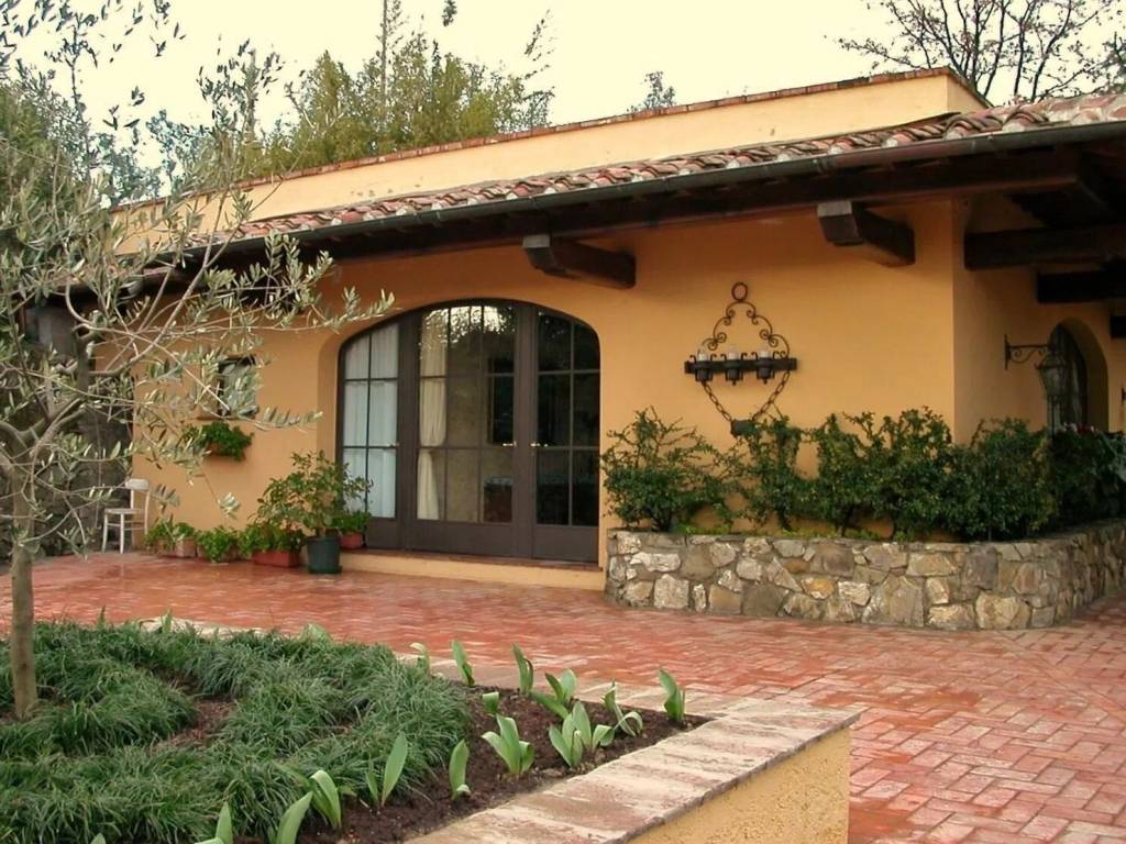 Villa a Poggio a caiano in Via Della Petraia S.N.C. - Foto 3