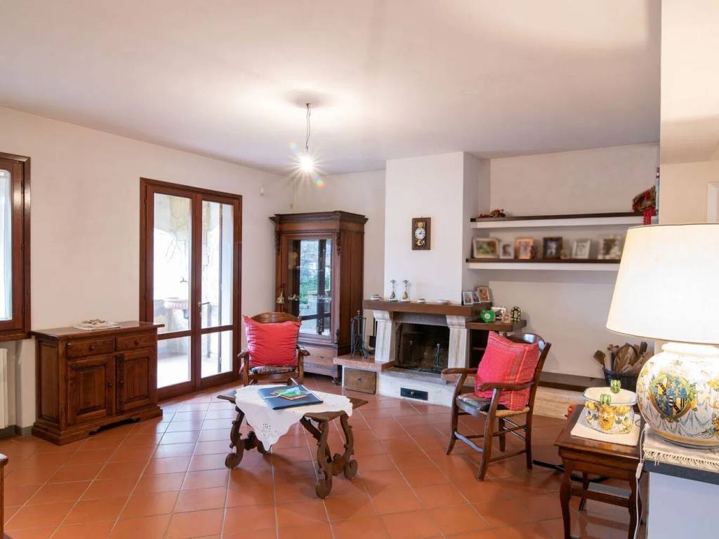 Villa a Carmignano in Via Gino Bartali - Foto 2