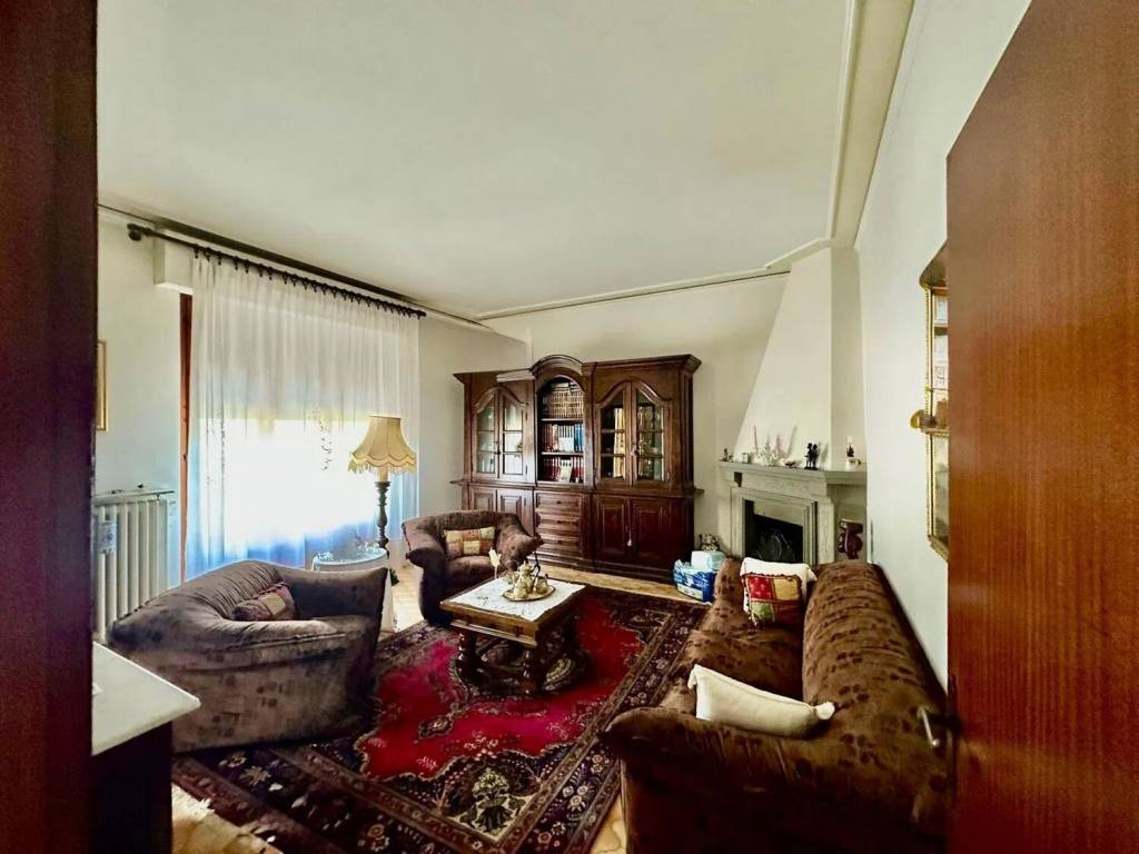 Villa a Carmignano in Via Grazia Deledda - Foto 2
