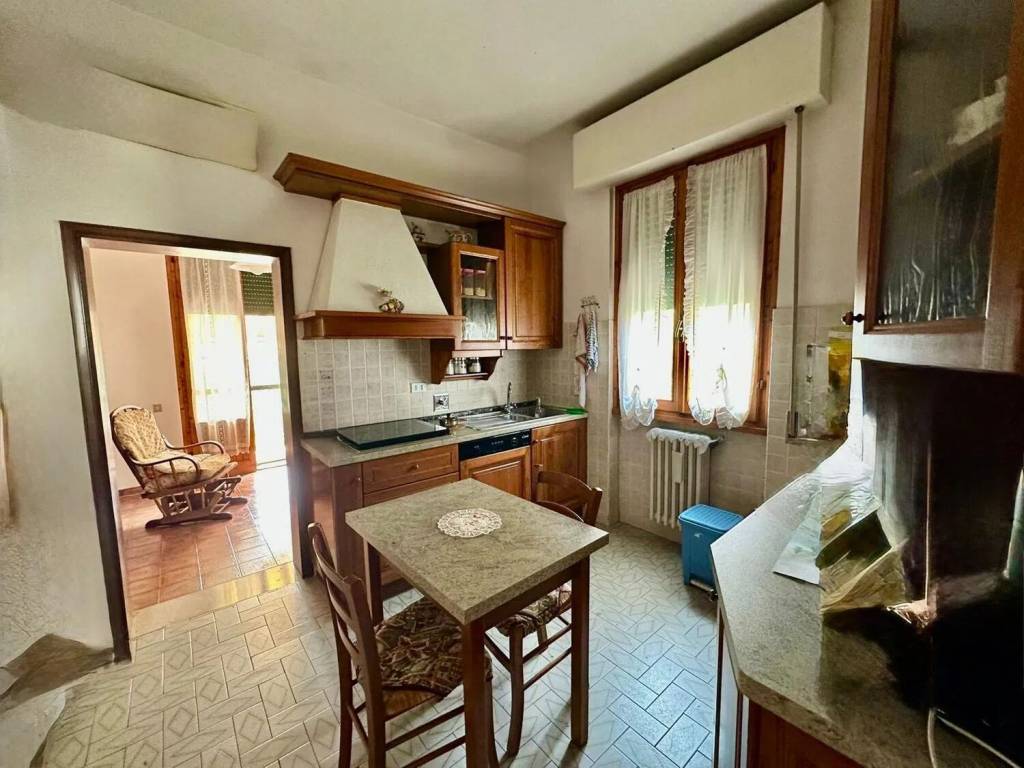 Villa a Carmignano in Via Grazia Deledda - Foto 3