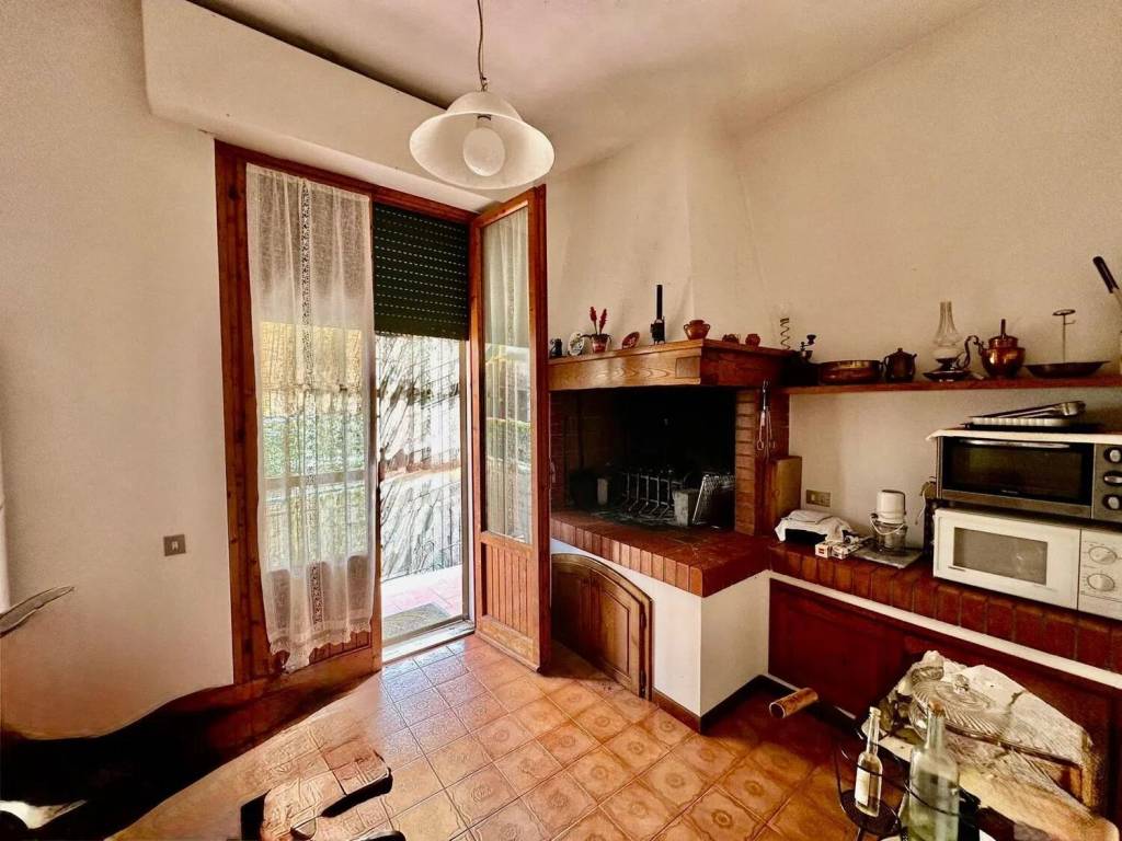 Villa a Carmignano in Via Grazia Deledda - Foto 5