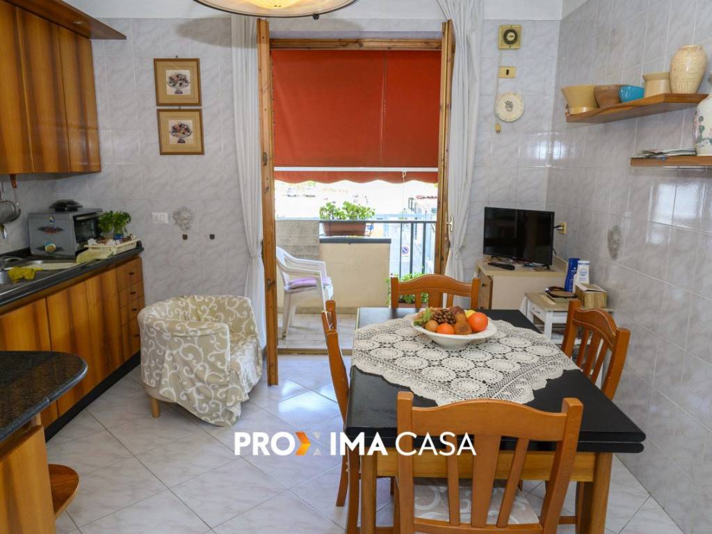 Appartamento a Salerno in Via Quintino di Vona 9 - Foto 5