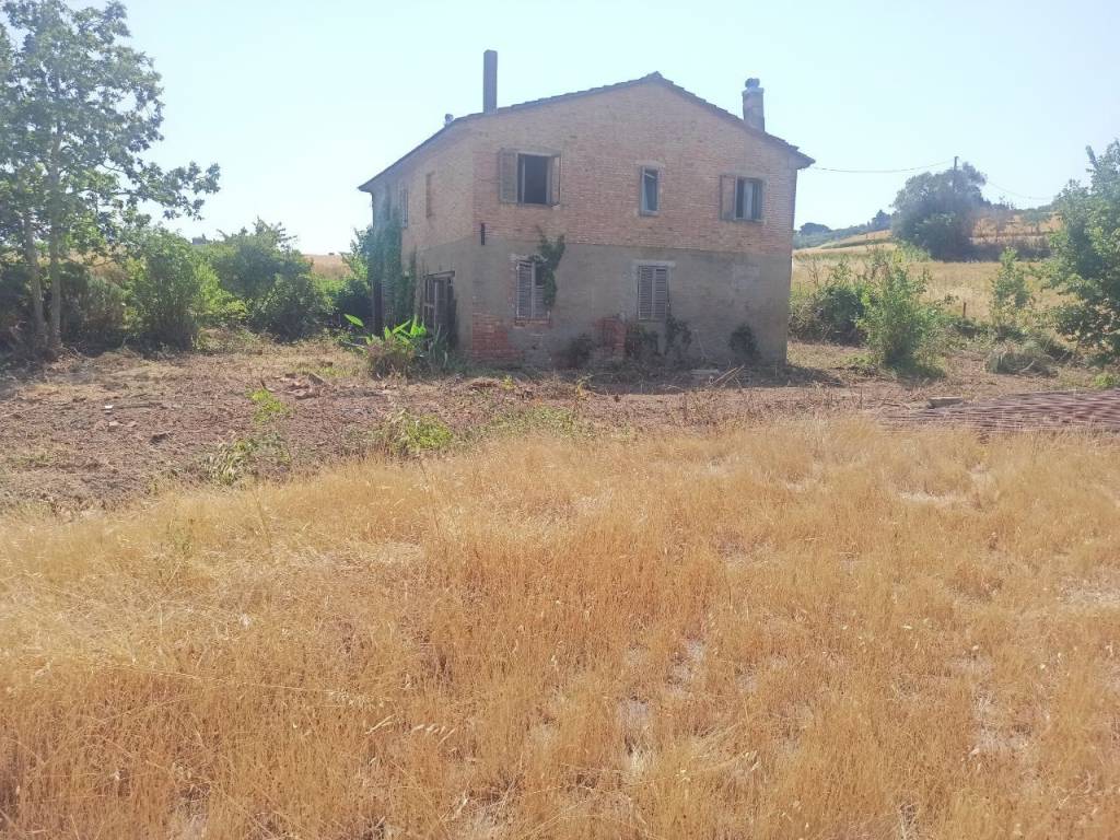 Rustico / casale a Castiglione del lago in Località Binami - Foto 2