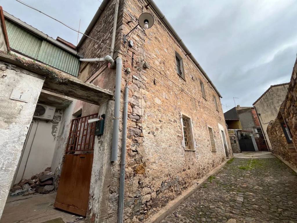 Rustico / casale a Sardara in Piazza Santa Anastasia - Foto 4
