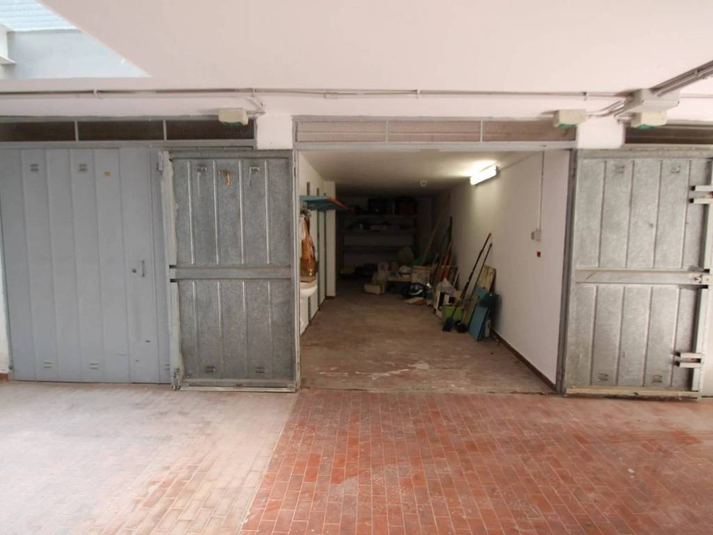 Box / garage a Borghetto santo spirito in Via Ticino, 4 - Foto 3