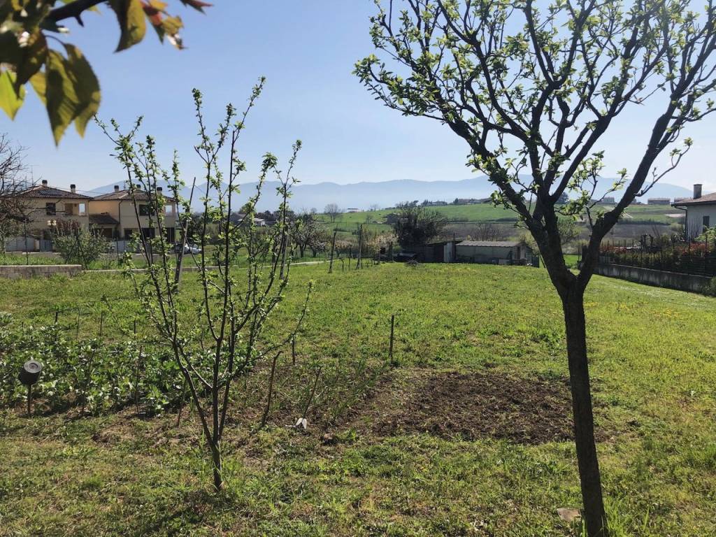 Terreno a Bevagna in Via Fratelli Rosselli - Foto 4