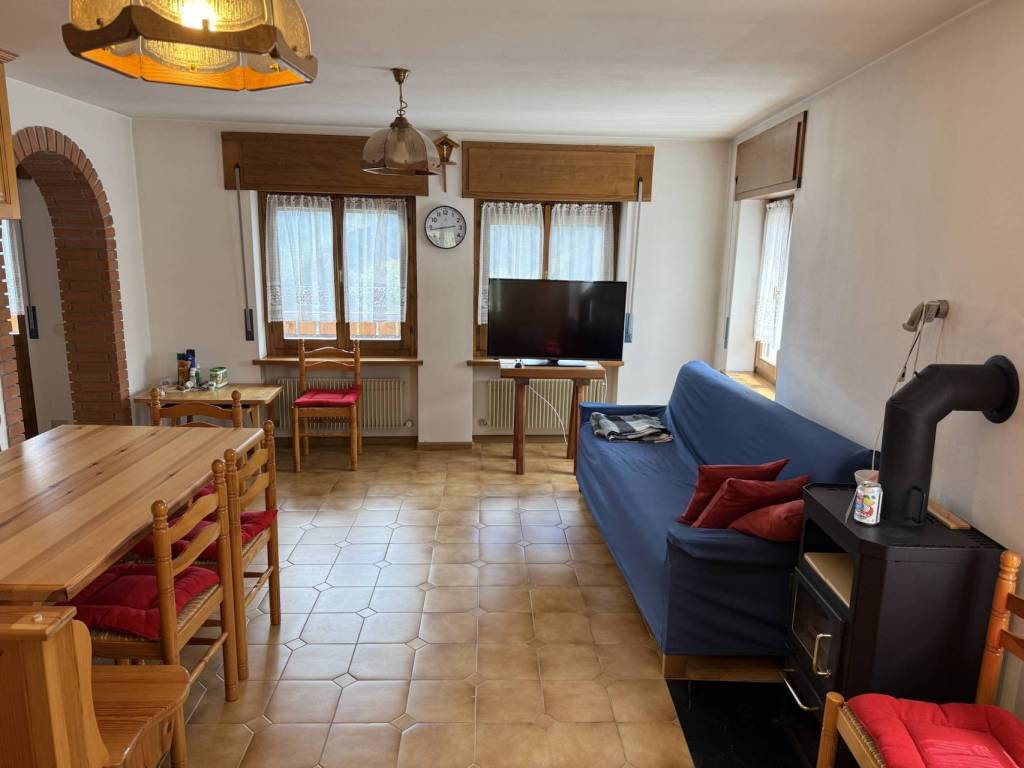 Appartamento a Canale d'agordo in Località Carfon, 11 - Foto 2