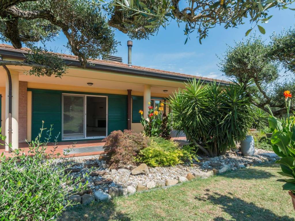 Villa a Santarcangelo di romagna in via Traversale Marecchia 5680 - Foto 5