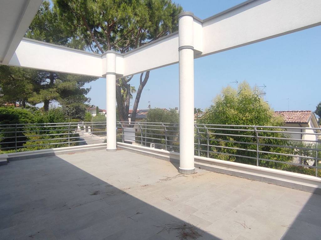 Villa a Riccione in Viale dei Pini - Foto 4