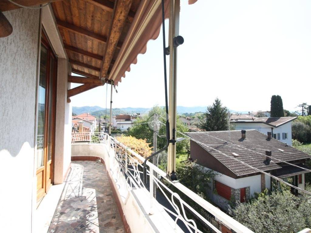 Appartamento a Sarzana in Via Socrate Benacci, 42 - Foto 2
