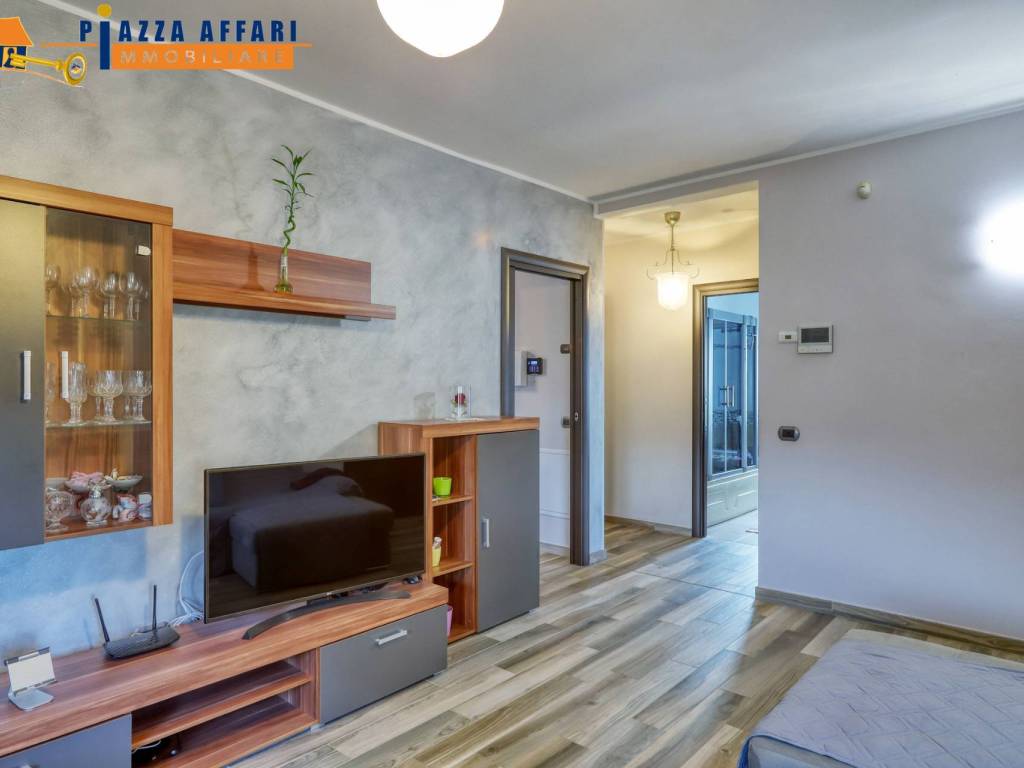 Casa indipendente a Luino in via Copelli - Foto 4