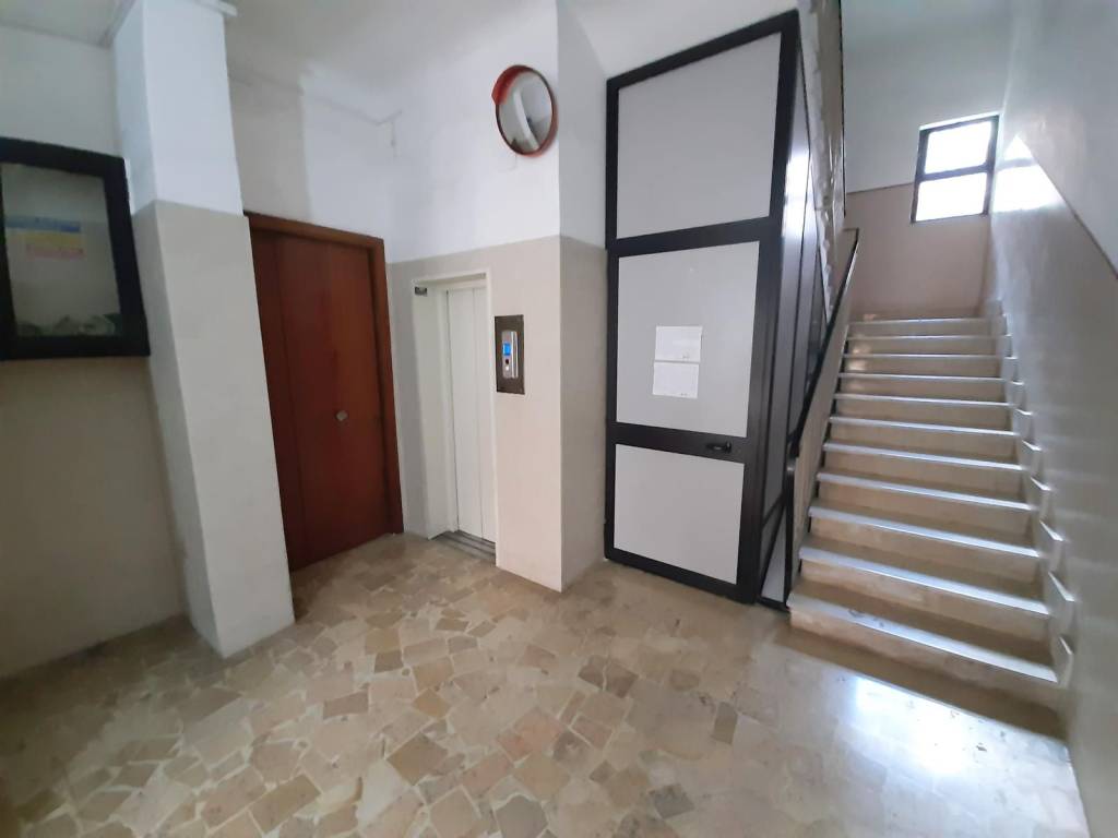 Appartamento a Taranto in Via Lombardia, 8 - Foto 5