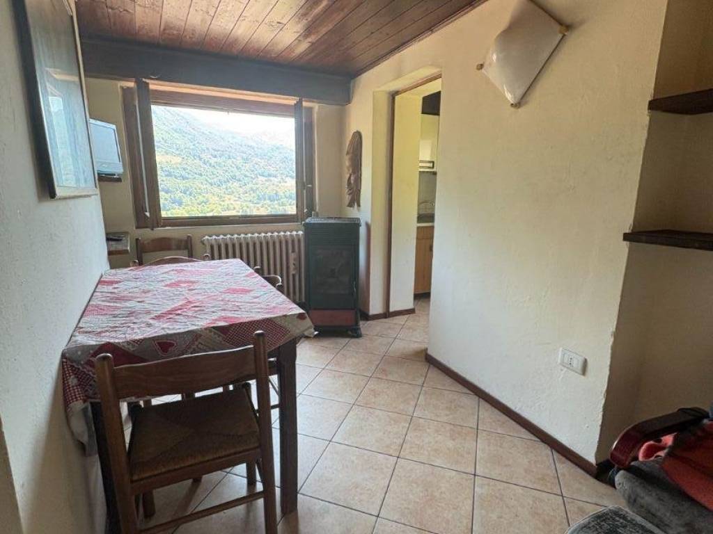 Appartamento a Pasturo in Via Galbani, 10 - Foto 2