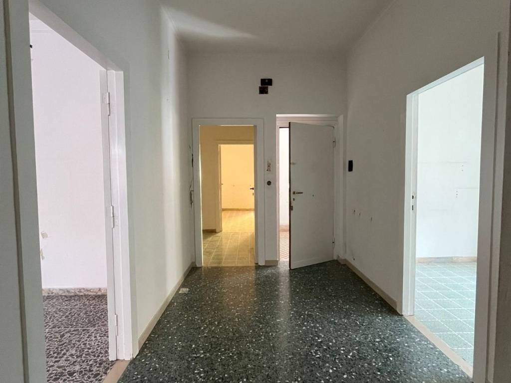 Appartamento a Terracina in Via Giovanni Conti - Foto 5