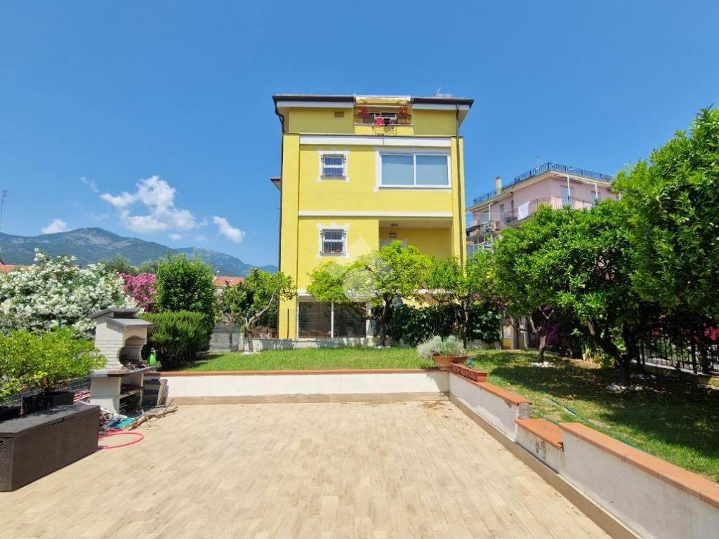 Appartamento a Loano in Via Piave, 5 - Foto 3