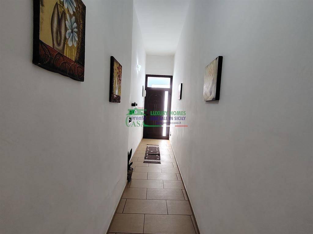 Casa indipendente a Vittoria in Via Firenze - Foto 2