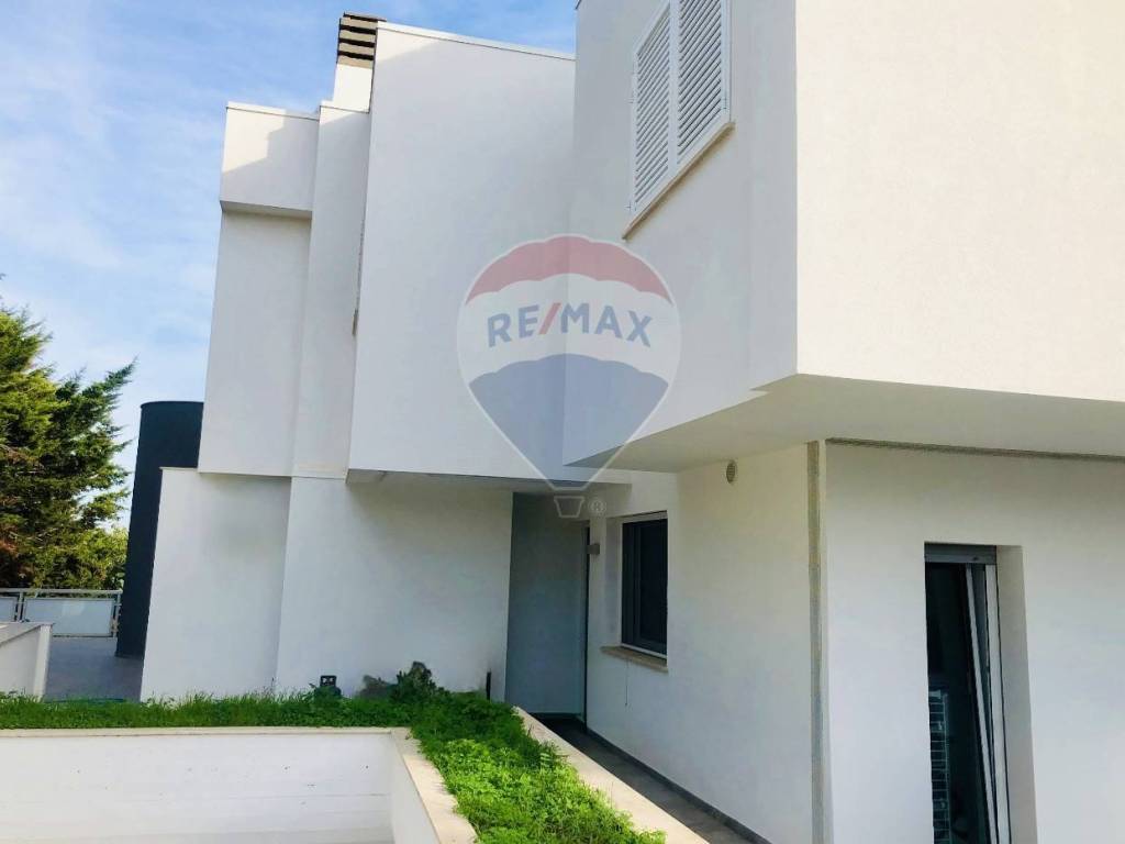 Villa a Ragusa in VIA PATRASSO, 7 - Foto 4