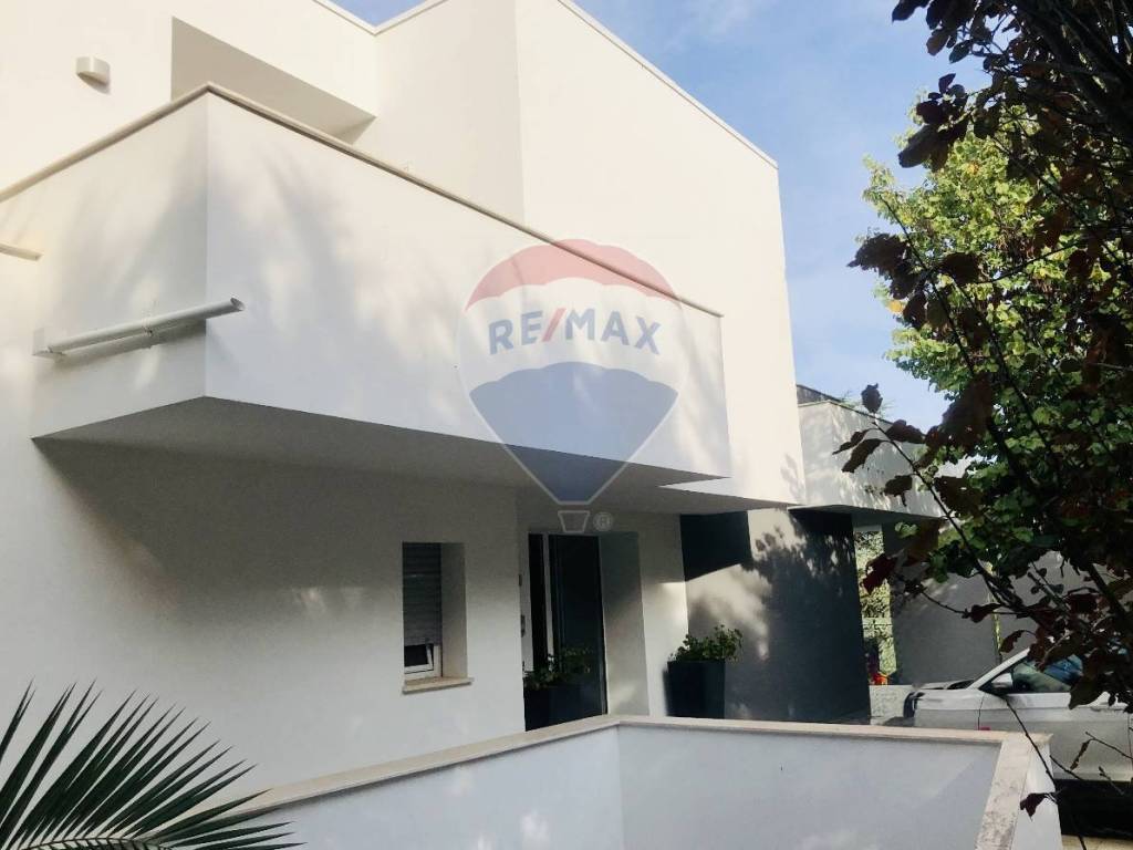 Villa a Ragusa in VIA PATRASSO, 7 - Foto 5