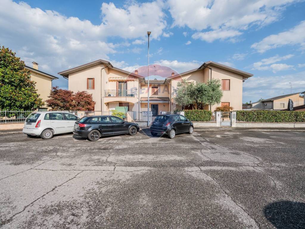 Appartamento a Dosolo in VIA GANDHI, 9 - Foto 4