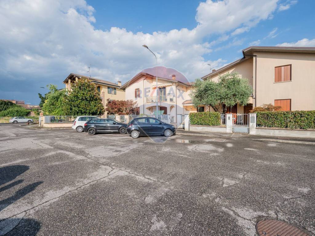 Appartamento a Dosolo in VIA GANDHI, 9 - Foto 5
