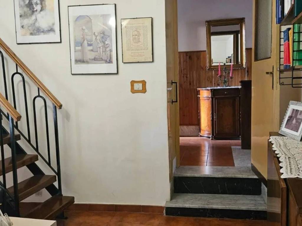 Casa indipendente a Sermoneta in Piazza del Popolo, 6 - Foto 4