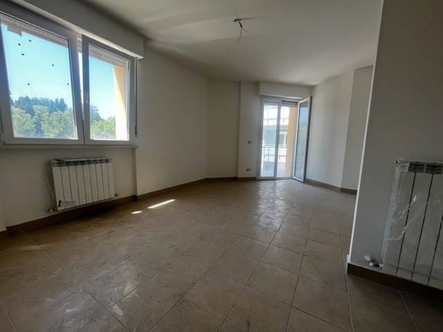 Appartamento a Falconara marittima in VIA BUOZZI, 35 - Foto 2