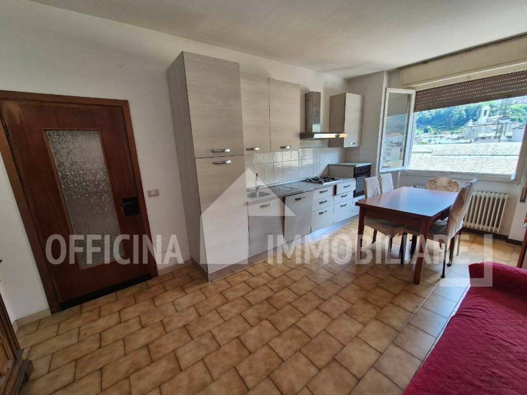 Appartamento a Morbegno in Viale Stelvio - Foto 5