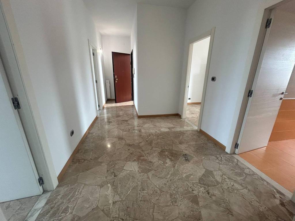 Appartamento a Asti in Piazza Porta Torino, 6 - Foto 2