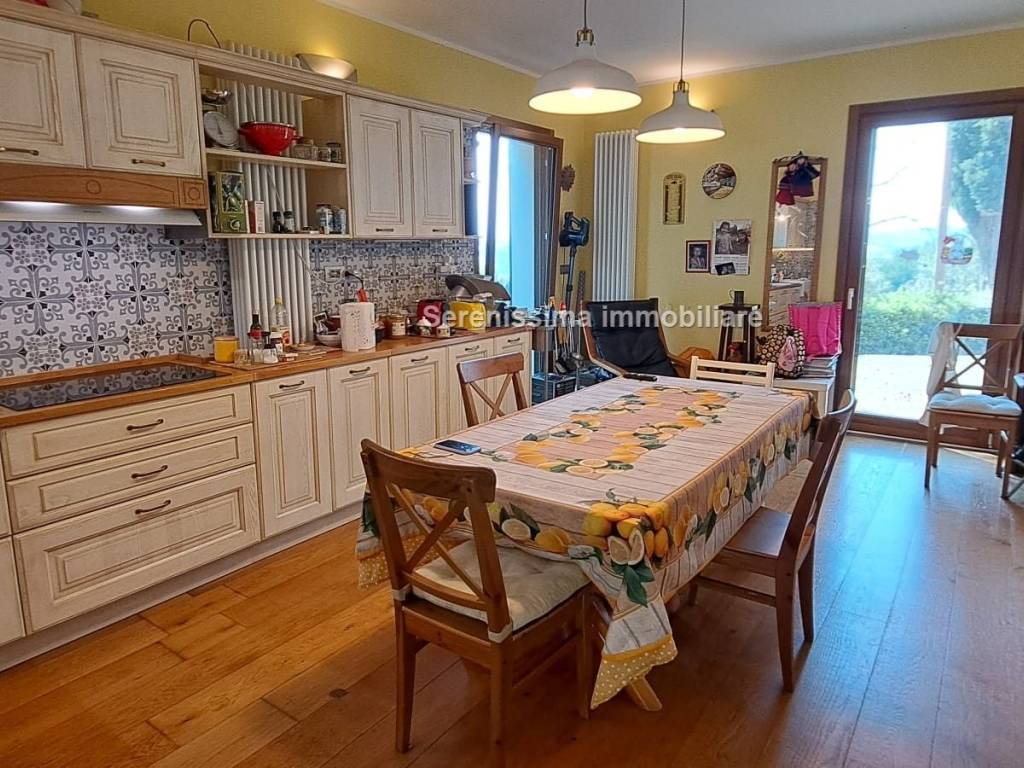 Villa a Vallefoglia in Via delle Mura - Foto 2