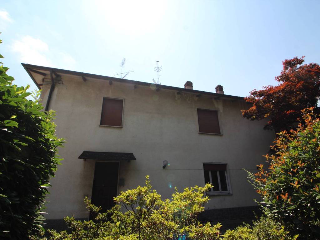Appartamento a Golasecca in Via Giacomo Matteotti, 30 - Foto 3