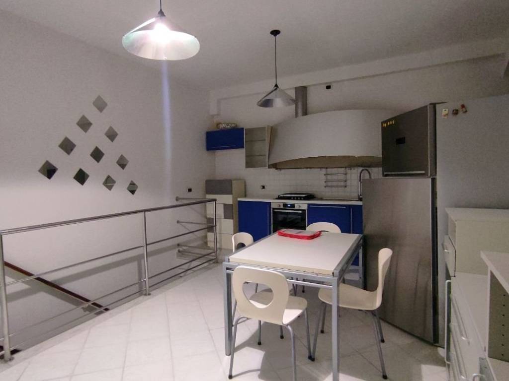 Appartamento a Sarzana in Piazza Giacomo Matteotti - Foto 3
