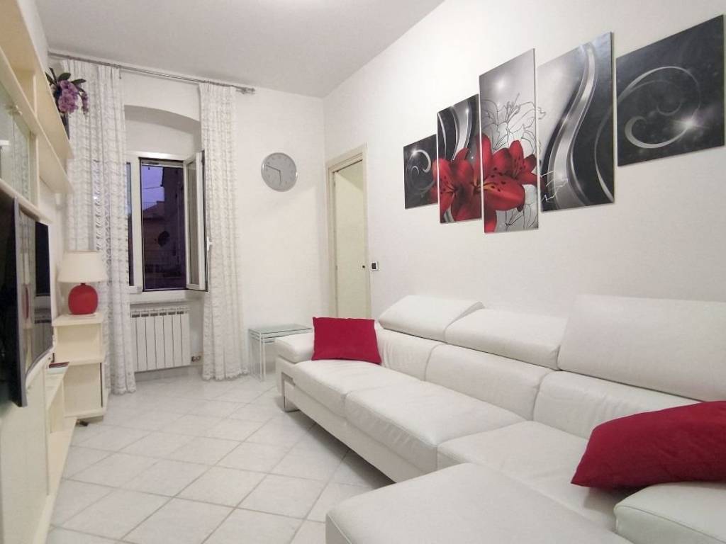 Appartamento a Sarzana in Piazza Giacomo Matteotti - Foto 5