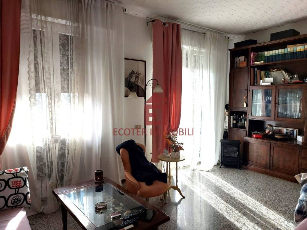 Appartamento a Rimini in Viale Astico - Foto 2